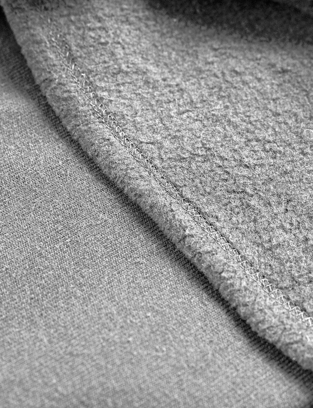 KILO LITE FLEECE SHORT 8"