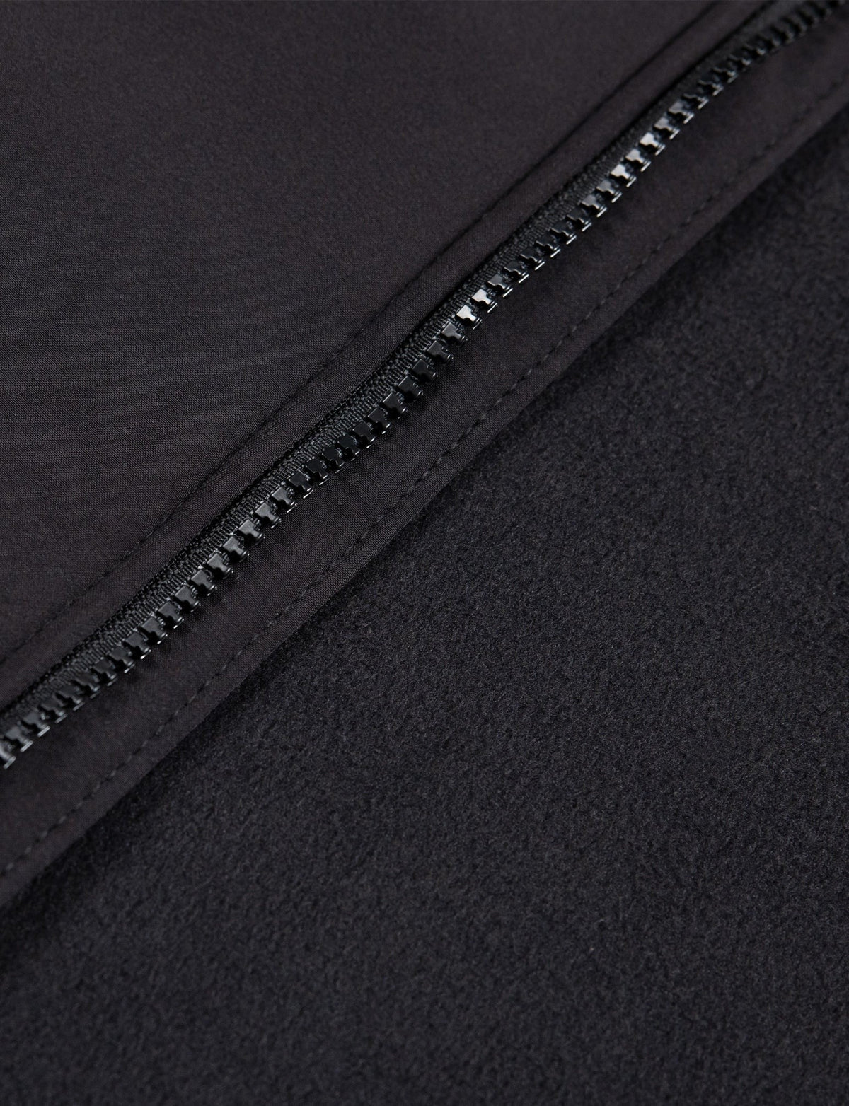 TUMBLEDOWN SOFT SHELL JACKET
