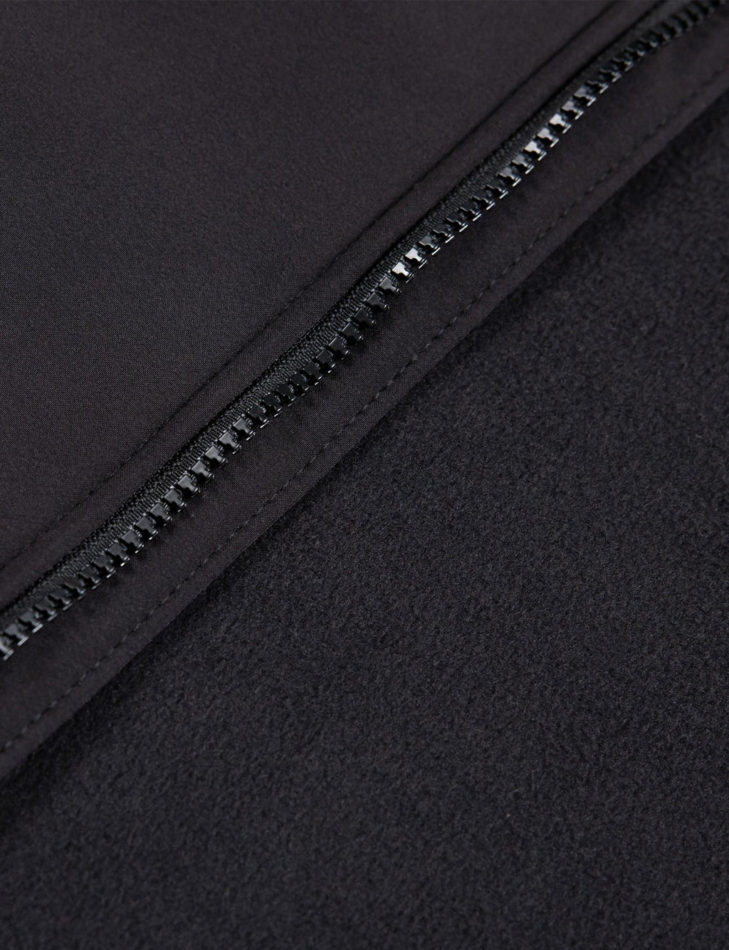 TUMBLEDOWN SOFT SHELL JACKET